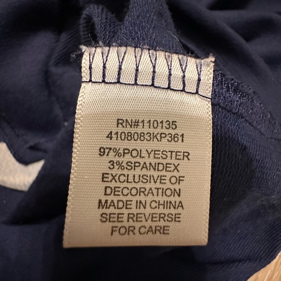 ❤️  girls navy blue with color changing sequins sweater. New - Picture 8 of 9